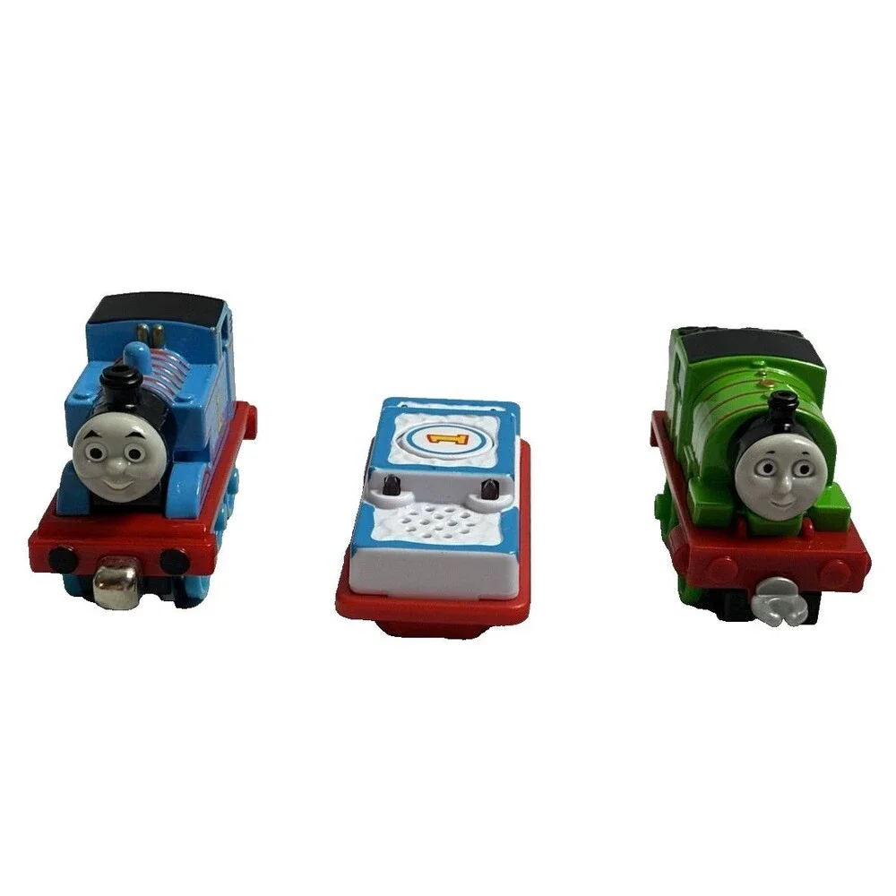 Thomas & Friends Railway Musical Birthday Cake Cargo Car w Thomas Percy Train